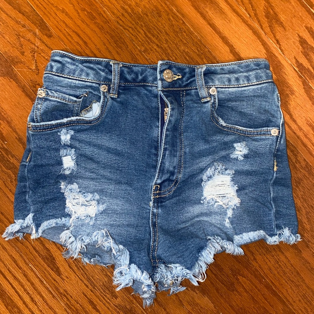Virgo boutique jean shorts